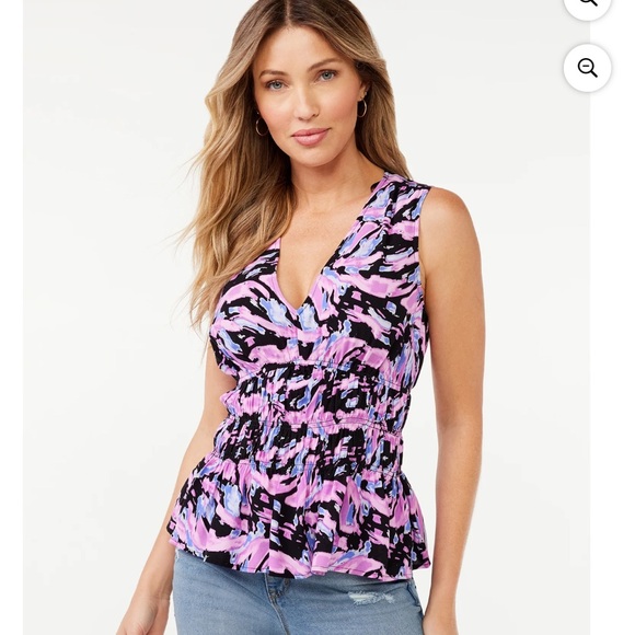 sofia by sofia vergara Tops - Sofia Jeans by Sofia Vergara Women's Smocked Peplum Top size M